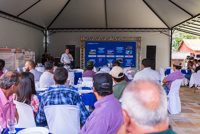 Premix realiza Manhã Produtiva em Patrocínio Paulista - 12 CR6 3722